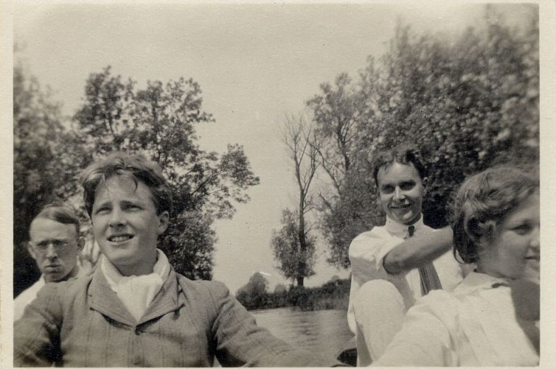 Rupert Brooke and friends in a punt