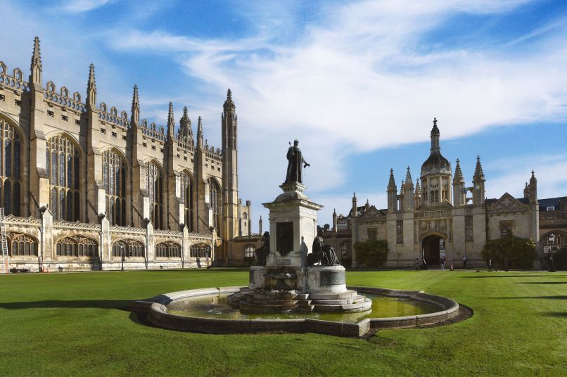 fountain-chapel-and-the-gatehouse
