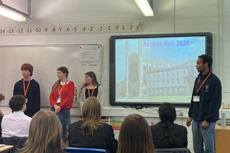 King's students talking to school students