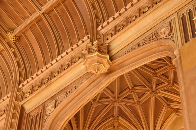 Intricate yellow stone detail of the dining Hall