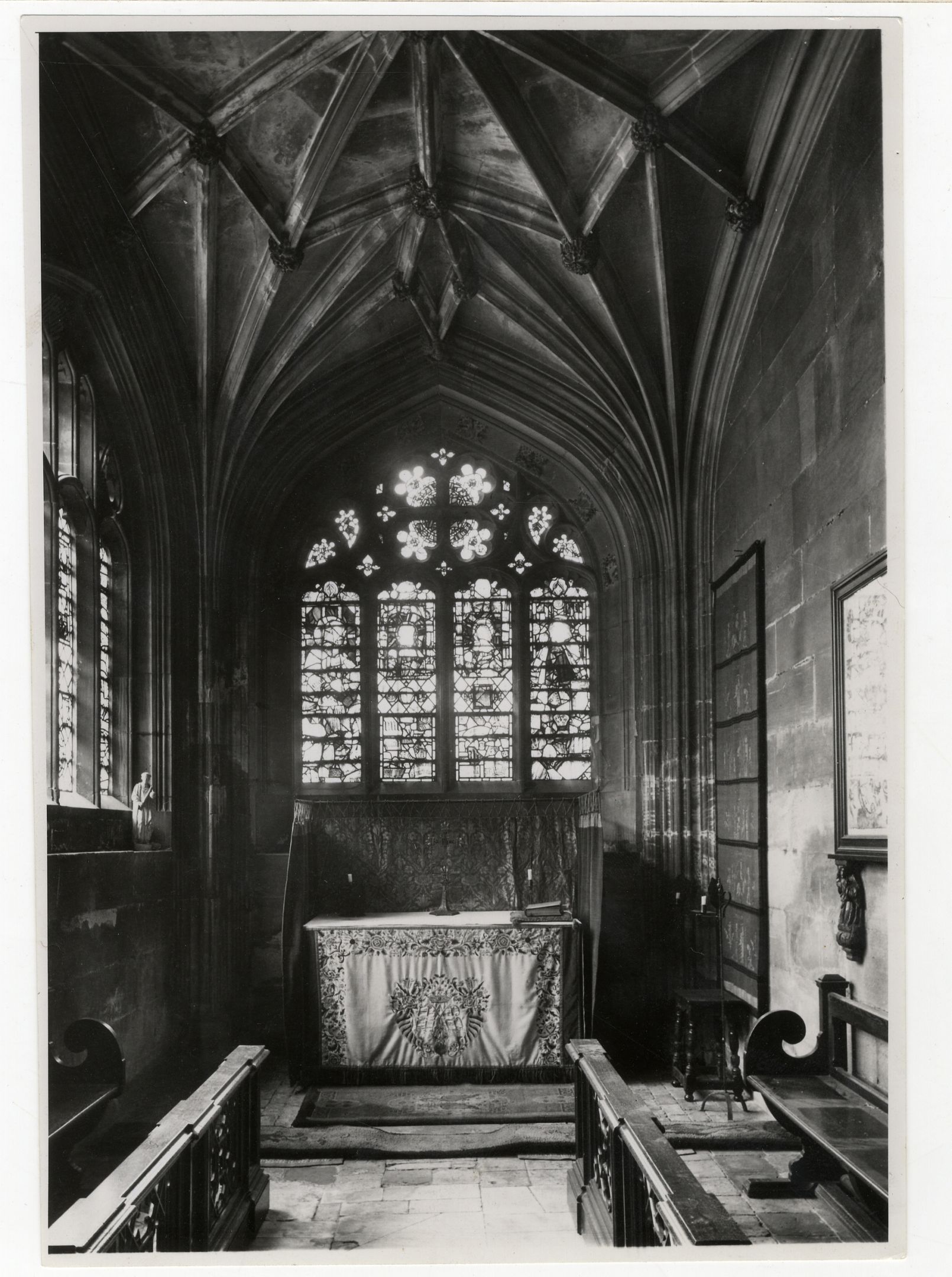 North-east side chapel, with lierne vault. [Coll-Ph-719]. This was the first part of the Chapel to be completed.